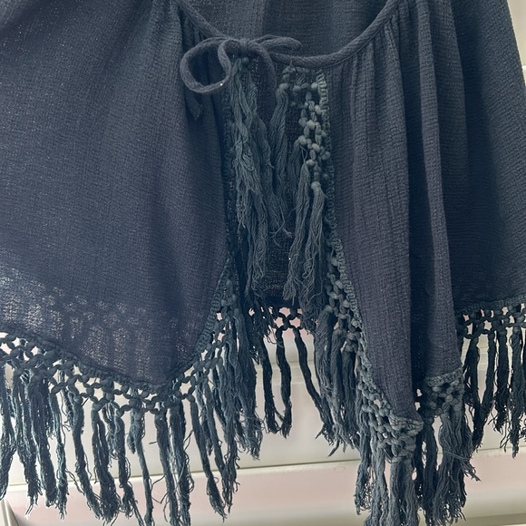 Volcom Fringe Top, Black, Size Small. - Picture 4 of 8